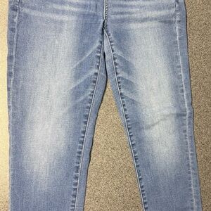 American Eagle Outfitters Light Blue Skinny Jeans